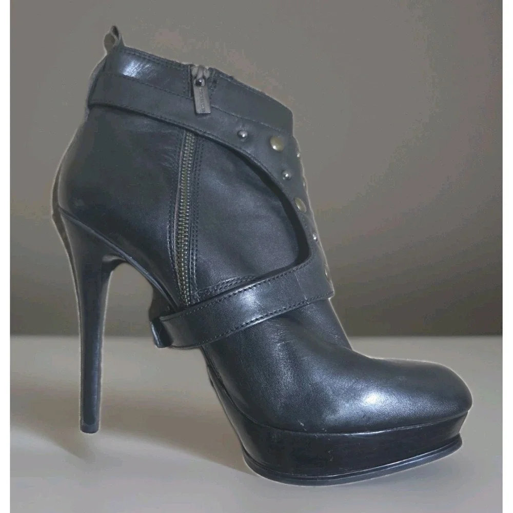 Michael Kors Boot Women 11M Bryn Leather Stud Buckle Side Zip Ankle Moto Rock Ex